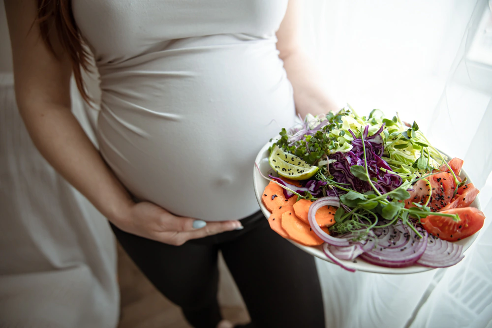 Low glycemic index food for a pregnant woman