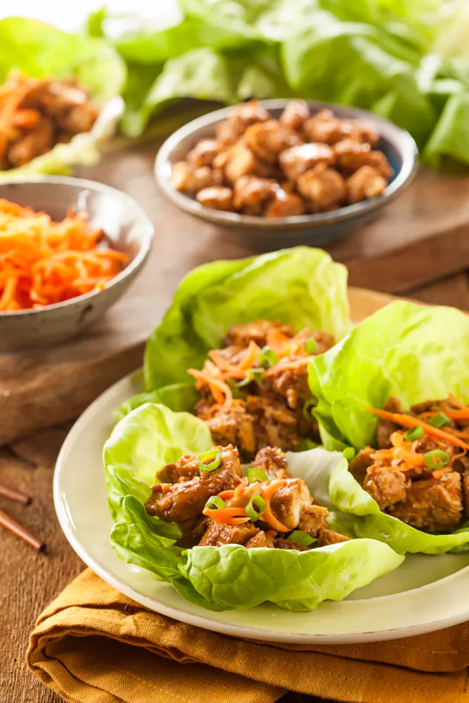 Carb swaps for a low cad diet - Lettuce wraps instead of tortilla
