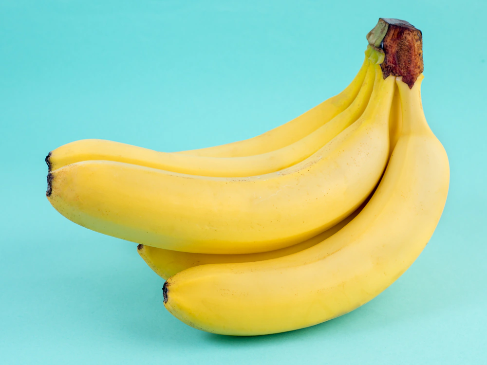bananas - foods that reduce bloating naturally