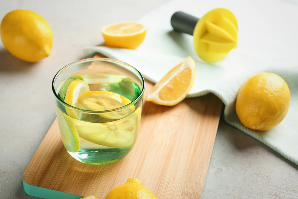 lemon water reduces bloating naturally